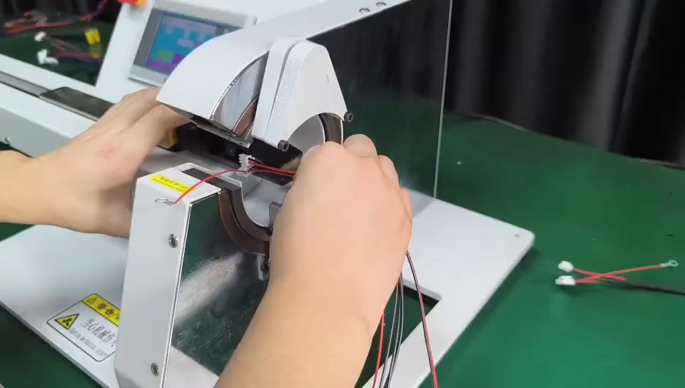 Mesin Pembungkus Pita Perekat Multi-Cabang - Pembungkusan Serempak untuk Berbagai Cabang Kabel