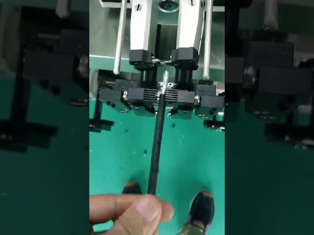 Mesin Pengupas Kabel Koaksial Semi Otomatis