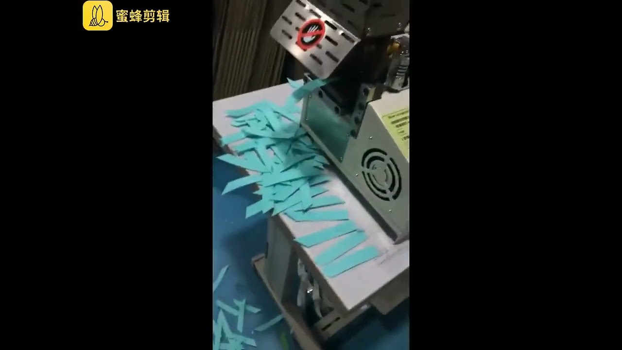 Mesin Potong Kain & Tape Otomatis LY - Layar LCD, Pisau Panas/Dingin untuk Ritsleting, Tabung, dan Heat Shrink