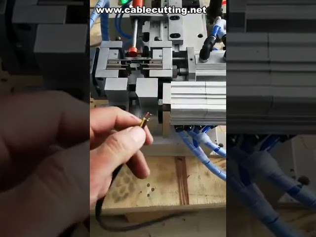 Mesin Pemotong dan Pengupas Kawat Otomatis Pneumatik Multi Fungsi