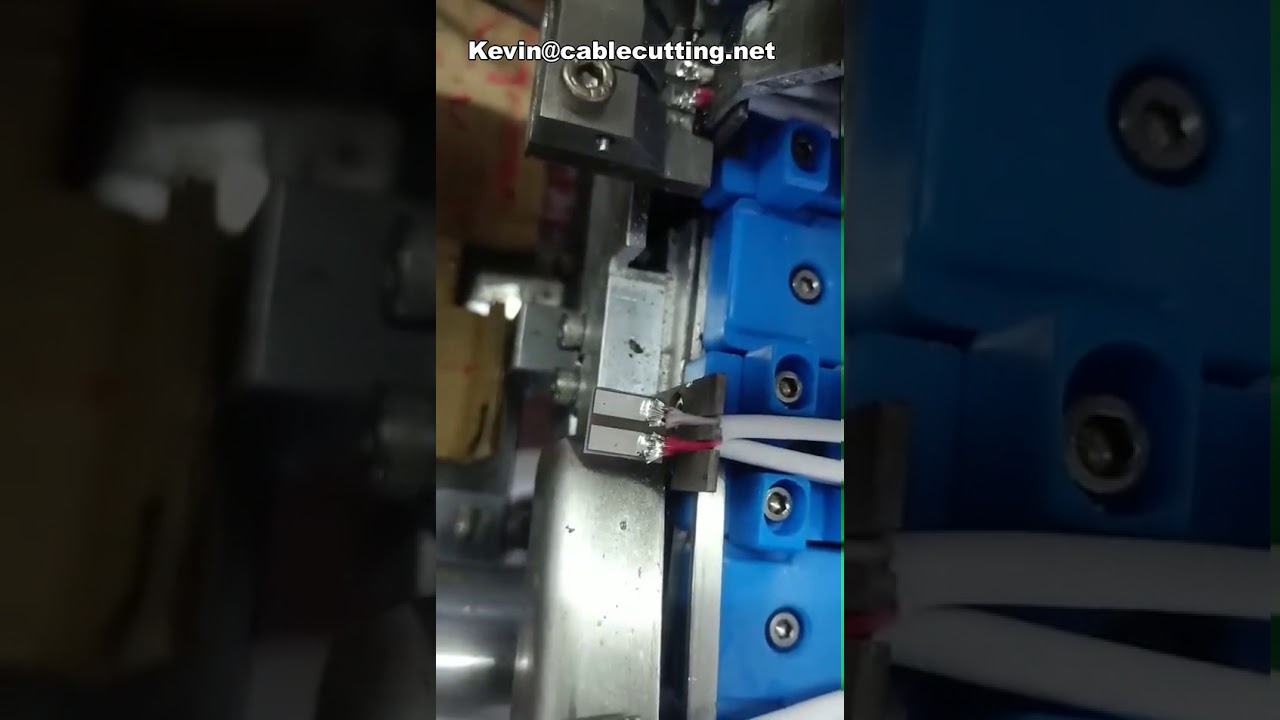 Mesin Solder Konektor USB 2 Pin Otomatis | Pembuat Kabel Data Cepat dan Presisi