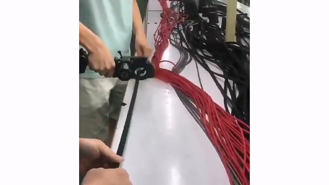 Mesin Twisting dan Taping PVC Portabel untuk Gulungan Kabel Otomatis