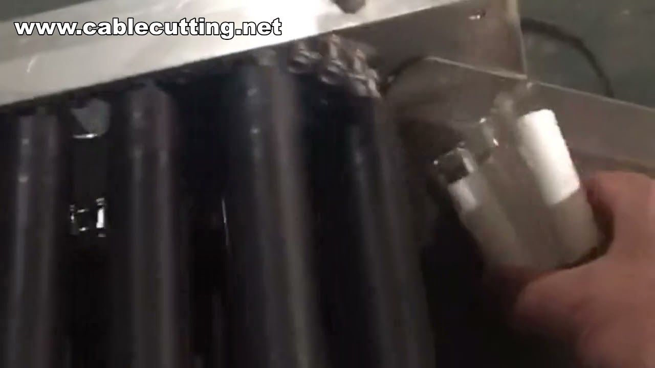 Mesin Labeling Kantong Datar & Shrink Sleeve Botol Otomatis – Solusi Tepat untuk Botol Kecil