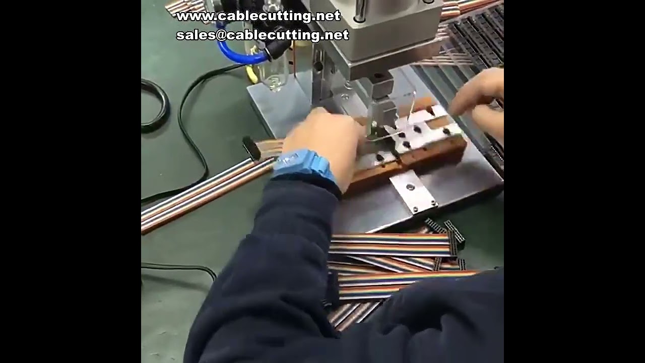 Mesin Crimping IDC Pneumatik Kecil untuk Kabel Terminal Multi Paralel