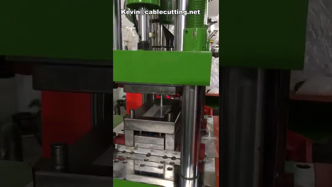 Mesin Injection Molding Plastik Vertikal 85 Ton | Presisi Tinggi untuk Produksi Massal