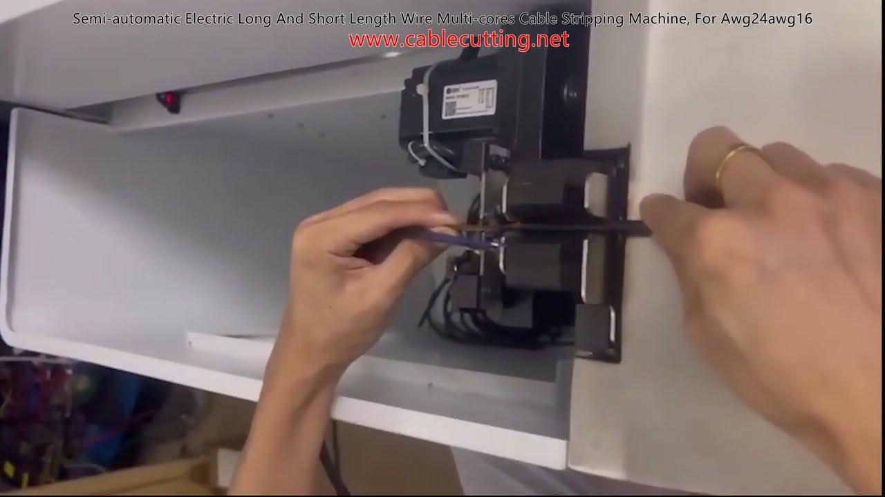 Mesin Pengupas Kabel Multikore Semi-Otomatis Elektrik untuk Kabel Panjang & Pendek, AWG 24