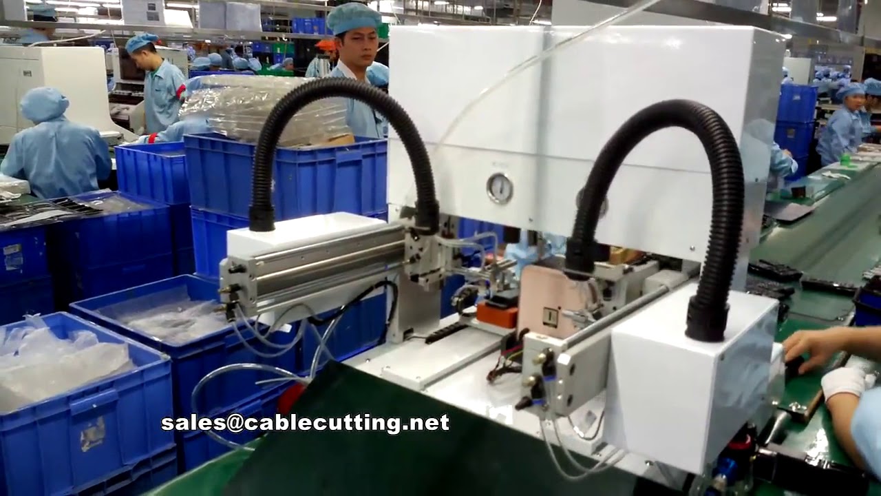 Mesin Sekrup Otomatis dengan Lengan Robot Presisi Tinggi