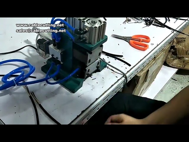 Mesin Pengupas Kabel 330, Diameter Kupas 30mm, Panjang Kupas 300mm, untuk Kabel Daya AC DC